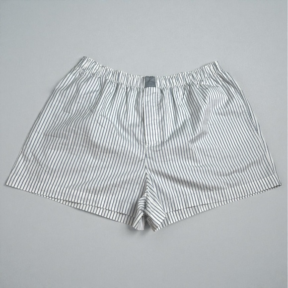 SKIMS Cotton Poplin Boxer Shorts | M  | Zen Blue Pinstripe | NWT 🤍 - Picture 7 of 8